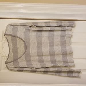 Beyond Yoga long sleeve scoop neck t shirt